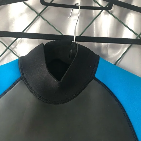 BODYGLOVE Women's wet suit. HYPERSTRETCH WAY. Temp. 3/2. HOST PICK - Picture 7 of 16